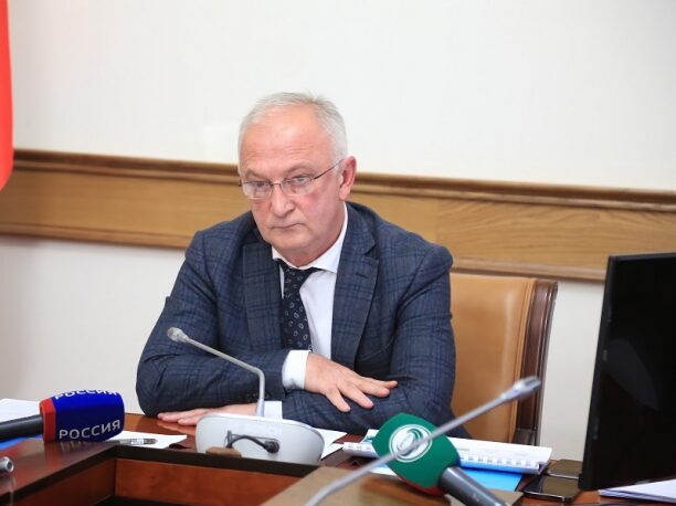 Абдулпатах Амирханов: «Исполнение республиканской инвестпрограммы - персональная ответственность каждого министра»