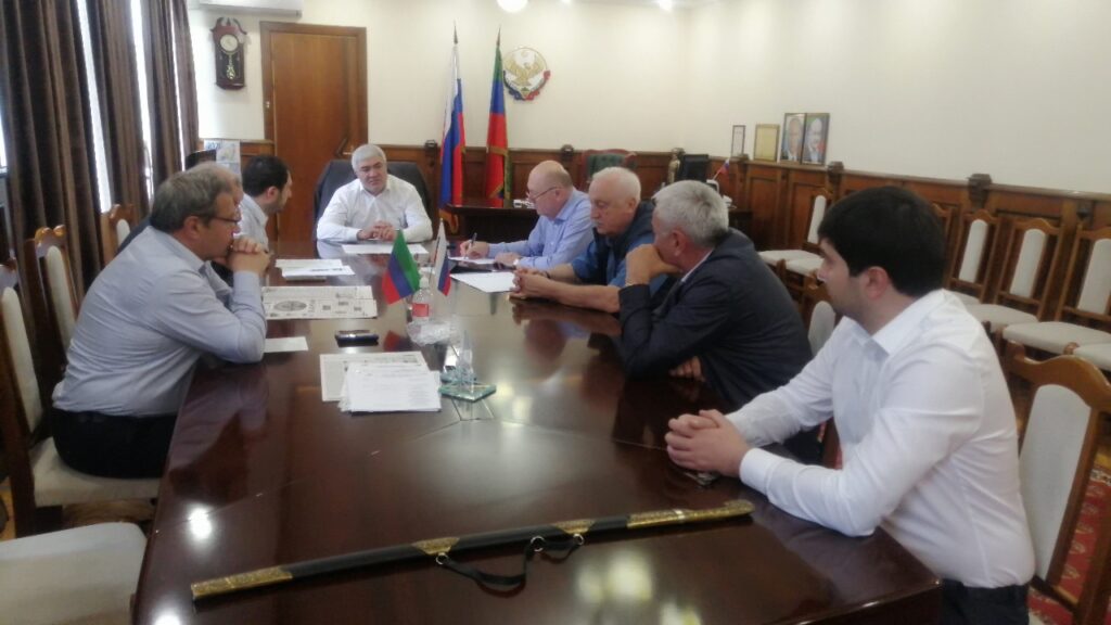 В Буйнакске обсудили вопросы водоотведения и строительства очистных сооружений