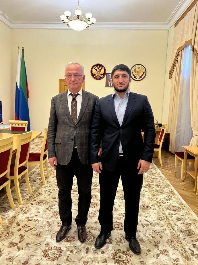Абдулпатах Амирханов встретился с Абдулрашидом Садулаевым