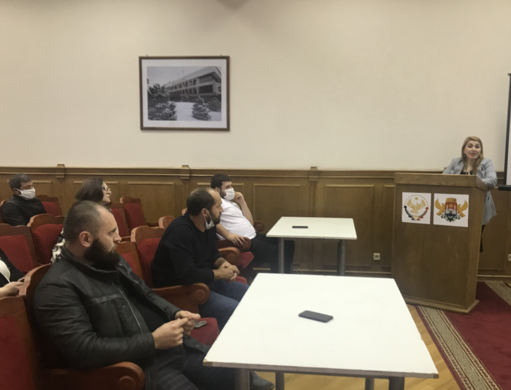 «Введение QR-кодов для торговли, услуг и общепита Дагестана будут губительны для отрасли», – бизнес-сообщество РД на обсуждении введения QR-кода в Администрации Махачкалы