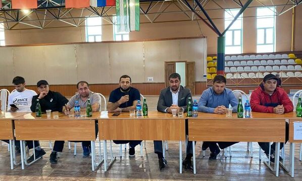 Встреча молодёжи со спортсменом