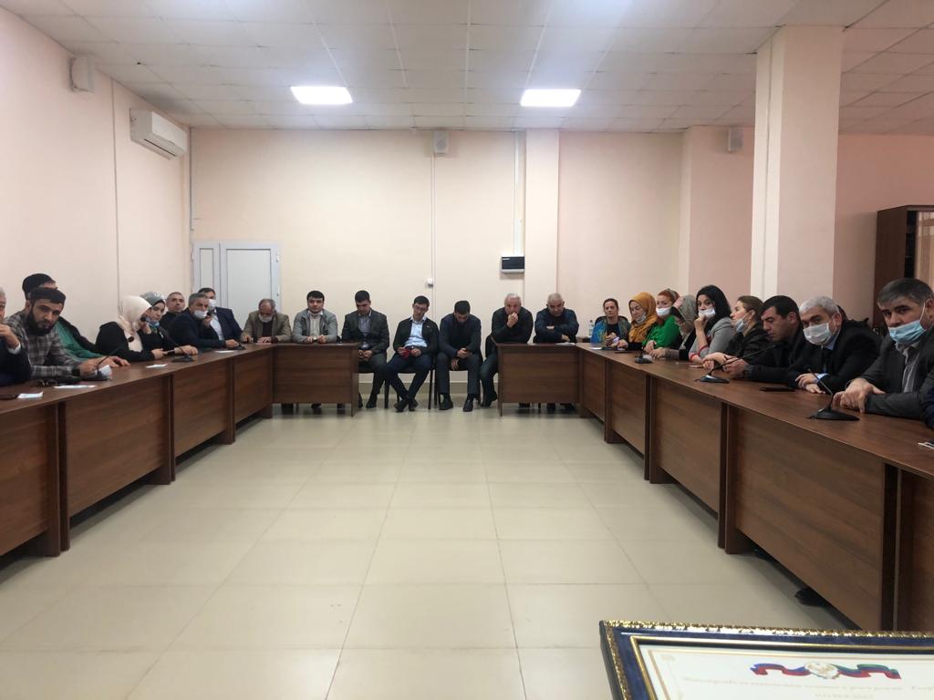В городе Дербент прошел круглый стол ко Дню народного Единства