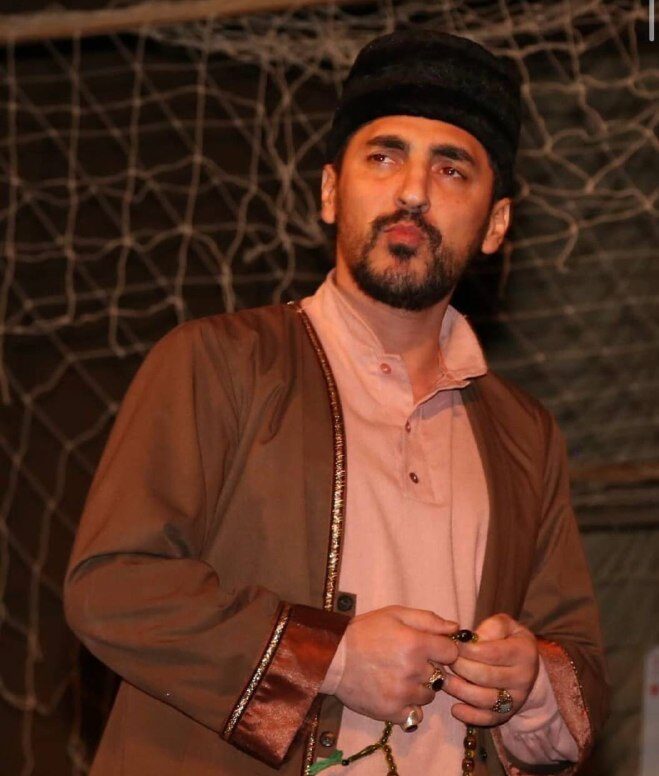 Sənətə bağlı insan