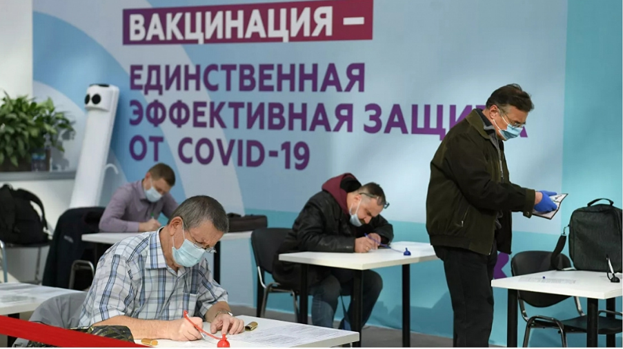 Михаил Мурашко: "темпы вакцинации в РФ увеличились в 4-5 раз благодаря стимулирующим мерам"