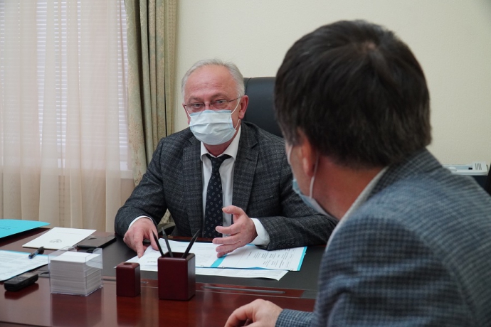 Председатель Правительства Дагестана Абдулпатах Амирханов провел приём граждан