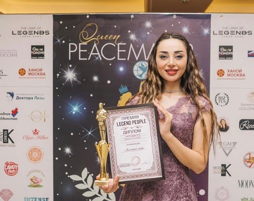 Дагестанка Гульмира Дадаева стала победительницей премии LEGEND PEOPLE