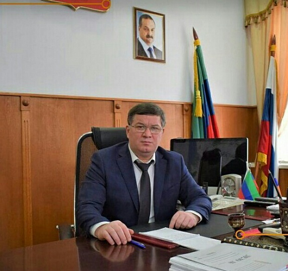Пресс-конференцию Главы РД Сергея Меликова прокомментировал Махмуд Амиралиев