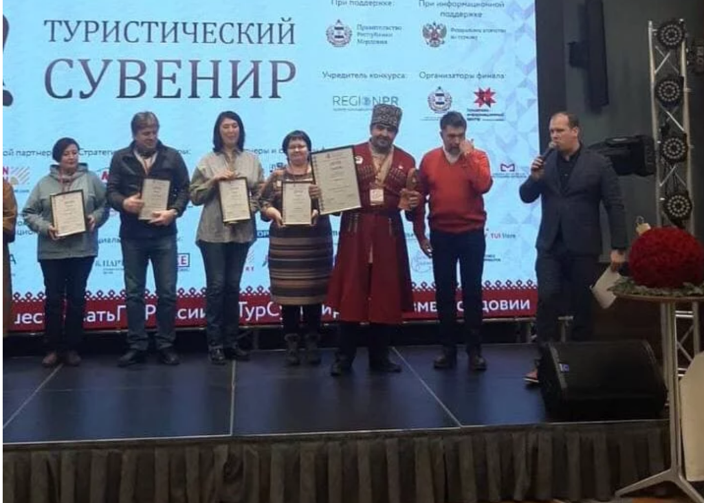 Гран-при конкурса «Туристический сувенир -2021» получил сувенир унцукульского мастера