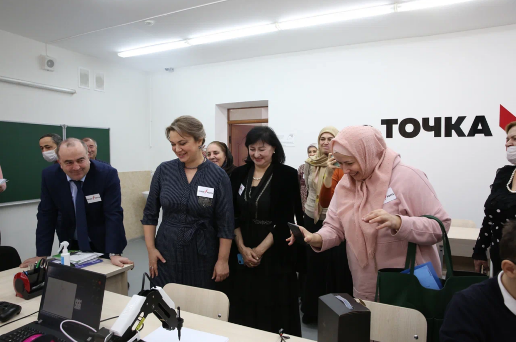В Дагестане открыты 170 новых центров «Точек роста»