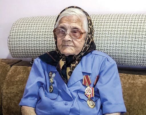 Ушла из жизни ветеран Анна Азизова