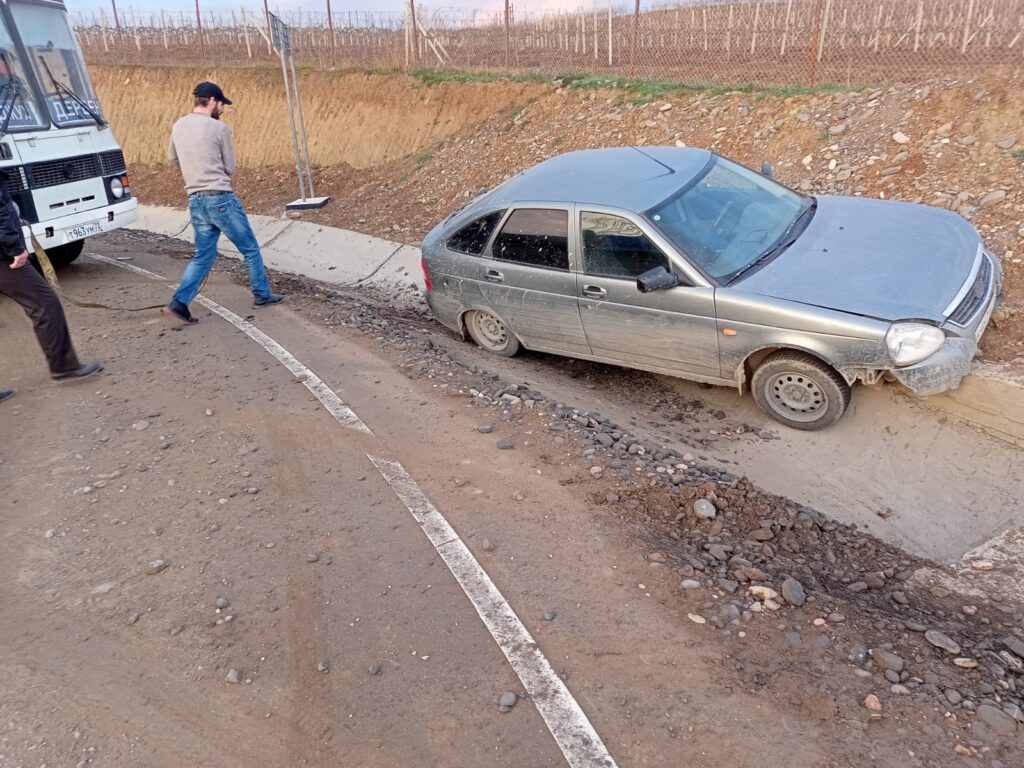 Крутые водилы на крутом повороте