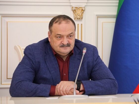 Сергей Меликов призвал муниципалитеты не снижать темпы вакцинации и уровень тестирования на COVID-19