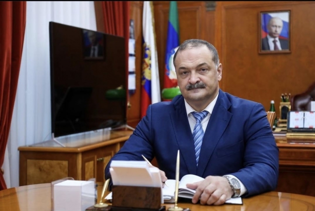 Сергей Меликов поздравил сотрудников и ветеранов прокуратуры с профессиональным праздником