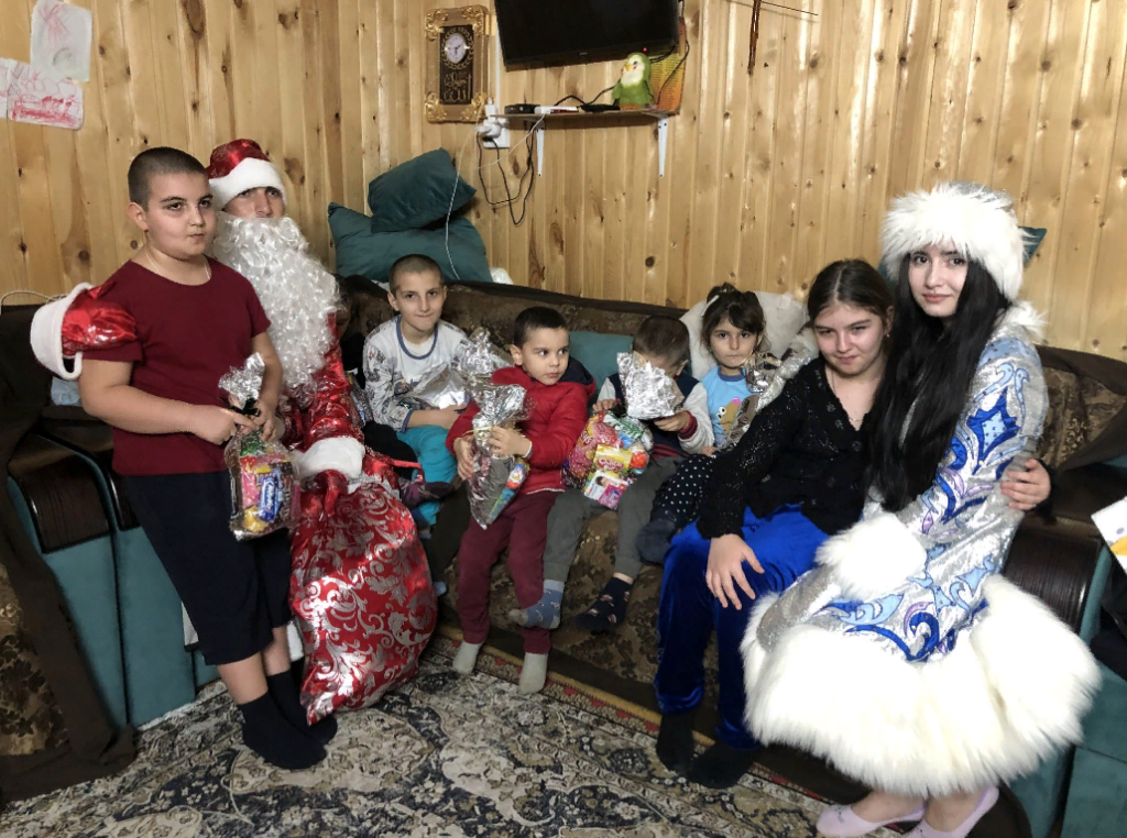 Народный фронт в Дагестане запустил акцию «Корзина радости»