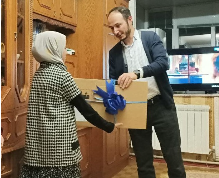 Новогоднее желание 10-летней Зайнаб  из Махачкалы исполнил Рамазан Джафаров