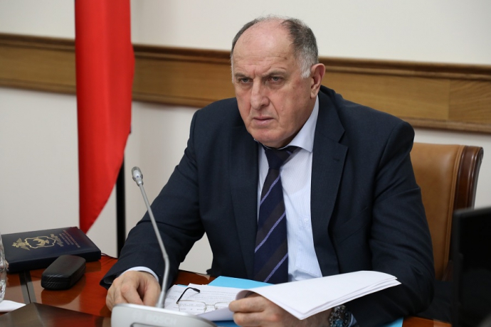 Абдулмуслим Абдулмуслимов поставил задачи по безаварийному пропуску половодья и паводков в Дагестане