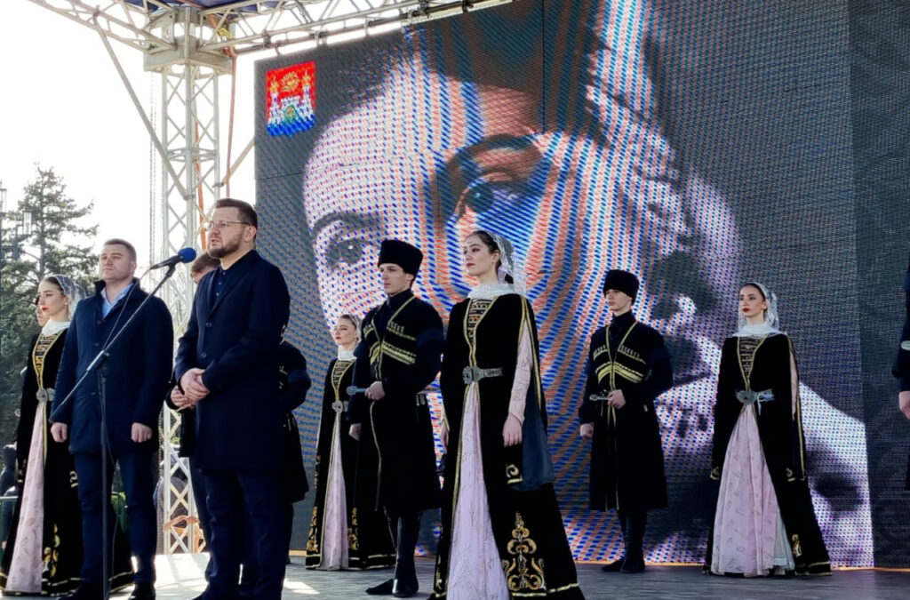 Год Фазу Алиевой открыли поэтическим марафоном в столице Дагестана