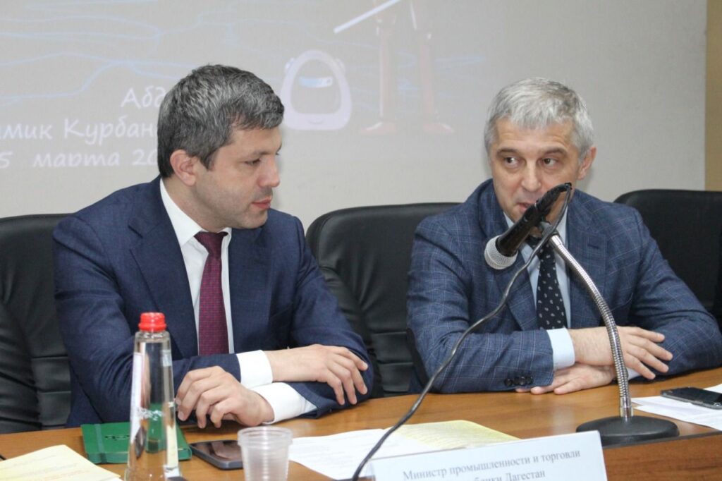 В Махачкале прошли просветительские мероприятия об основах потребительских знаний и цифровых финансовых услуг