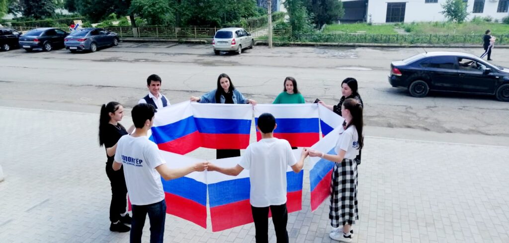 В Махачкале пройдет патриотический концерт-акция «Мы верим В.В.Путину! Мы верим в Россию!»