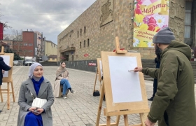 В Махачкале стартовала акция «Музыка и портреты для любимых»