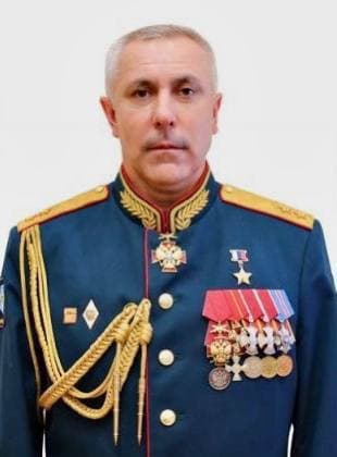 Сергей Меликов поздравил заместителя командующего войсками Южного военного округа Рустама Мурадова