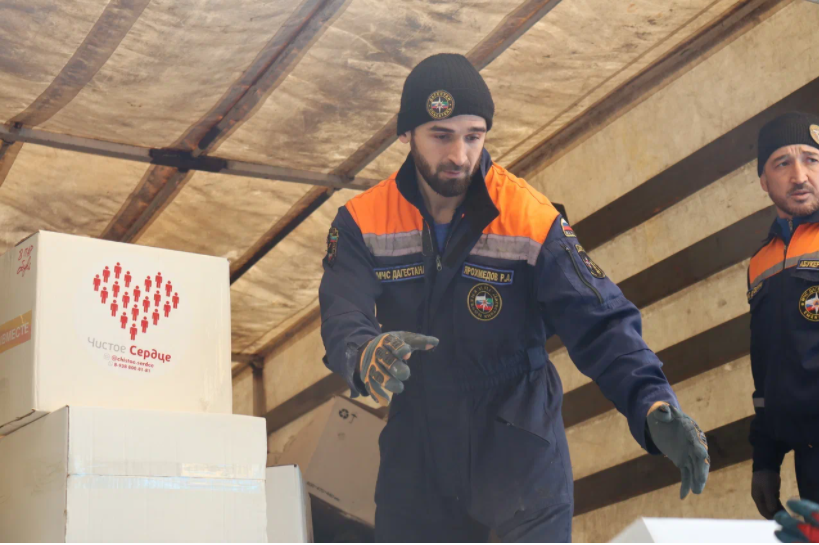 15 тонн продуктов и вещей для беженцев из ДНР и ЛНР собраны дагестанцами