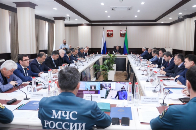Сергей Меликов провел заседание Комиссии при Главе Республики Дагестан по предупреждению и ликвидации чрезвычайных ситуаций и обеспечению пожарной безопасности