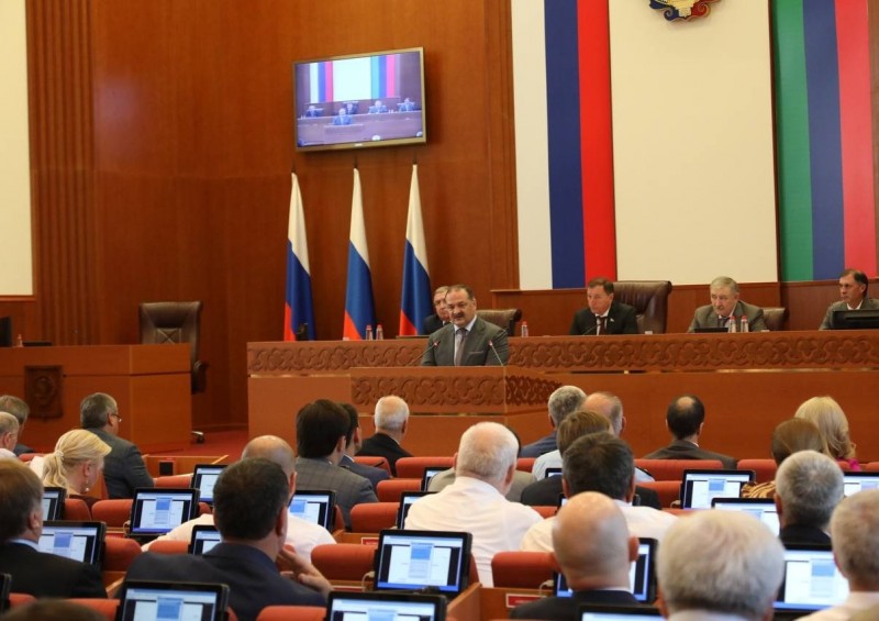Законопроект «Об утверждении Стратегии социально-экономического развития Республики Дагестан на период до 2030 года» принят в первом чтении