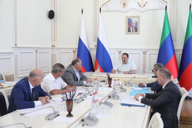 Под руководством Сергея Меликова прошло совещание о ходе исполнения республиканского бюджета