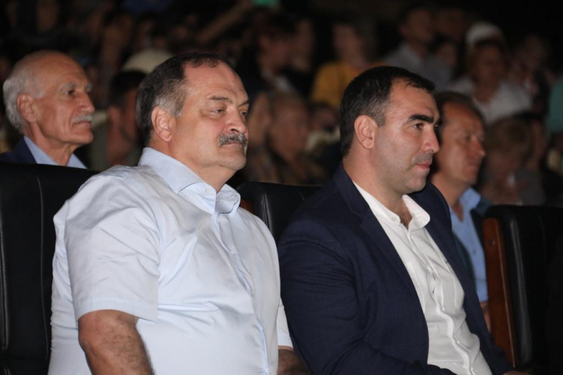 Уроженец Ахтынского района Энвер Набиев удостоен звания Героя России