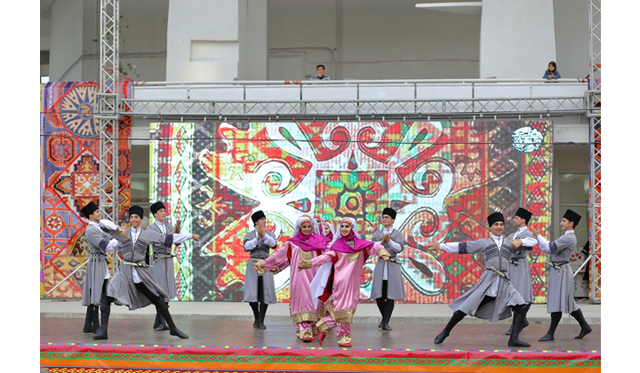 «Yaşayan ənənələr» festivalı başaçatıb