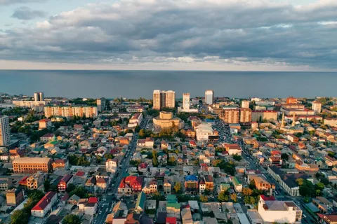 Названы самые популярные для краткосрочной аренды жилья регионы России