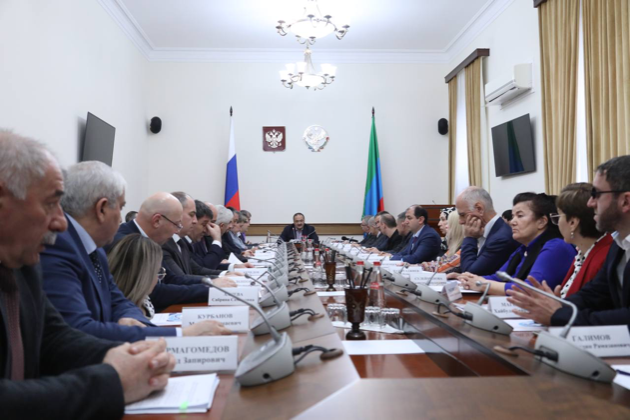Под руководством Сергея Меликова обсудили создание доступной среды, развитие инвалидного спорта и инклюзивного образования