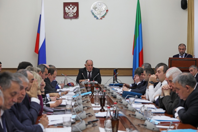 Правительство Дагестана планирует разработать 19 законопроектов в 2023 году