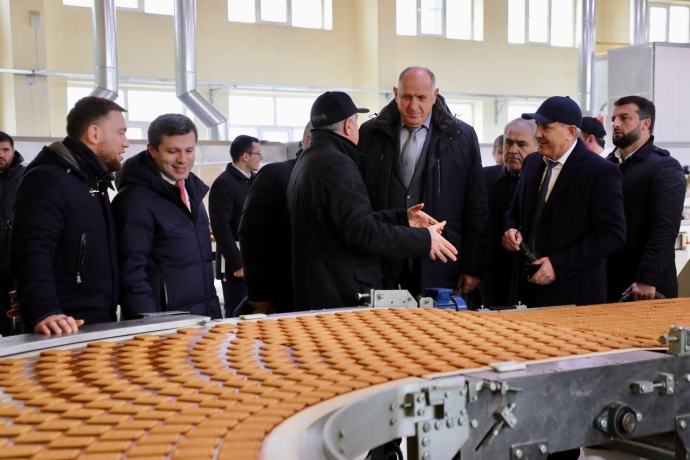 Кондитерская фабрика в Избербаше за год произвела продукцию на сумму более 60 млн рублей
