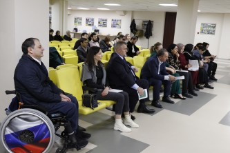 В Минтруда Дагестана обсудили вопросы внедрения новых технологий в реабилитацию граждан с ОВЗ