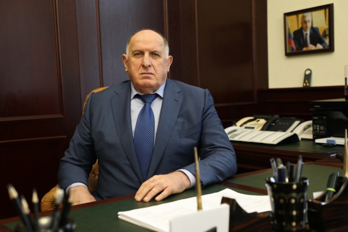 Абдулмуслим Абдулмуслимов поздравил православных христиан Дагестана с Рождеством Христовым
