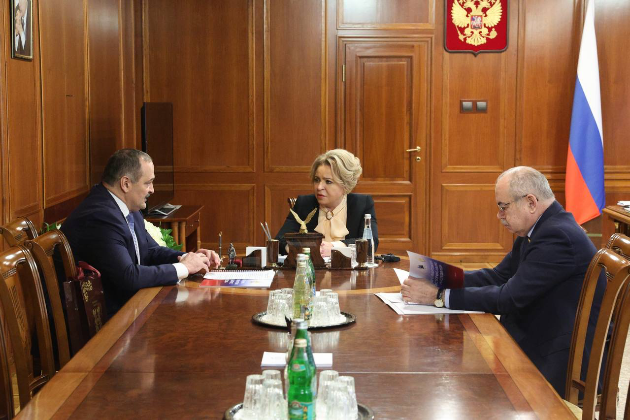 Состоялась встреча Валентины Матвиенко и Сергея Меликова