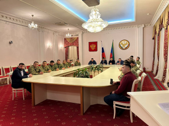 В Постпредстве Республики Дагестан при Президенте Российской Федерации торжественно поздравили защитников Отечества