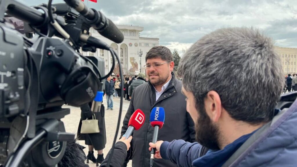 Мухтар Амиров поблагодарил тех, кто защищает нашу родину не только в зоне СВО, но и в тылу