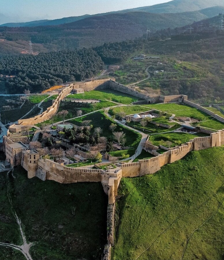 Dərbənd Dağıstanın göz bəbəyidir