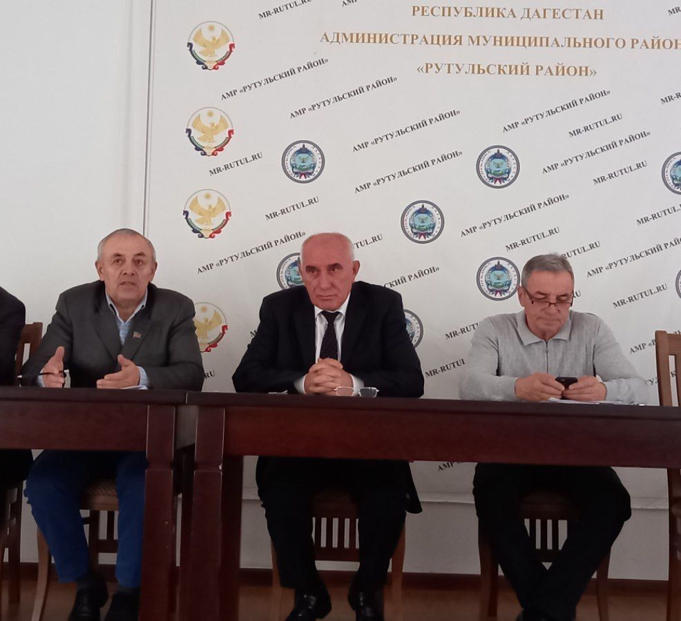 Давуд Сулейманов принял участие в обсуждении весенней призывной кампании Рутульского района