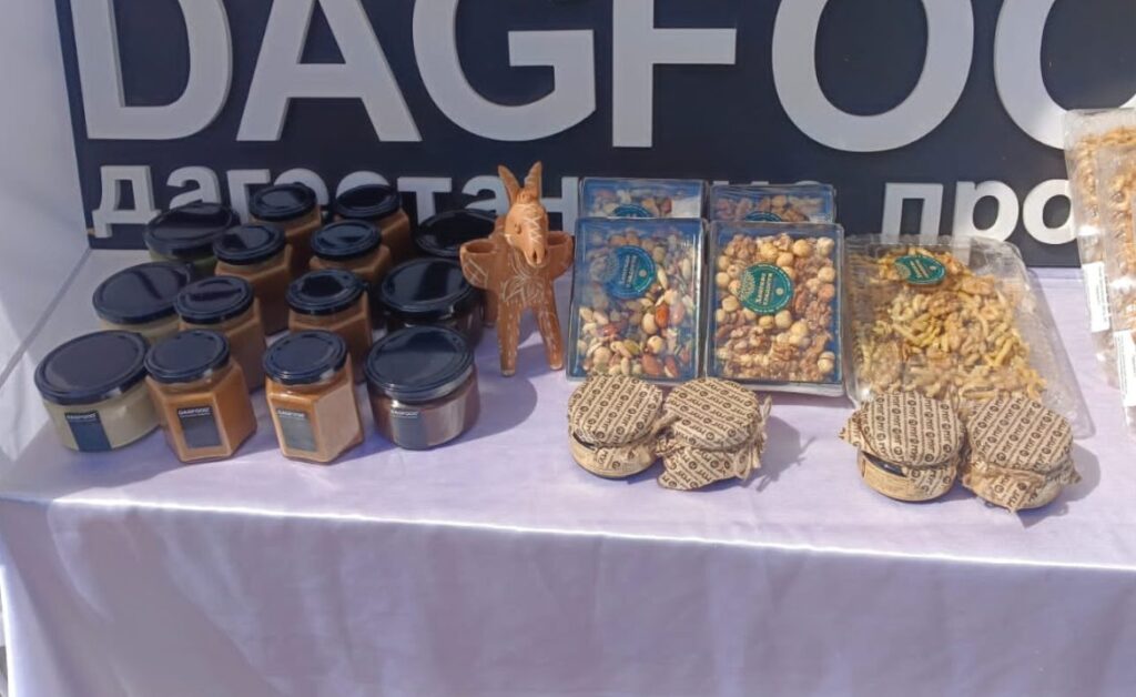 На фестивале Мой Дагестан. Наш Расул» представили продукцию дагестанских фермеров