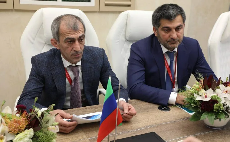 Abdurazak Camalutdinov: "Ölkə rəhbərinin Sankt-Peterburq İqtisadi Forumunda çıxışı dövlətimizin kursunun doğruluğunu bir daha sübut etdi"