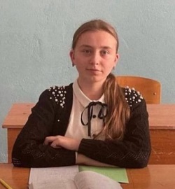Выпускница из Табасаранского района сдала ЕГЭ по русскому языку на высший балл