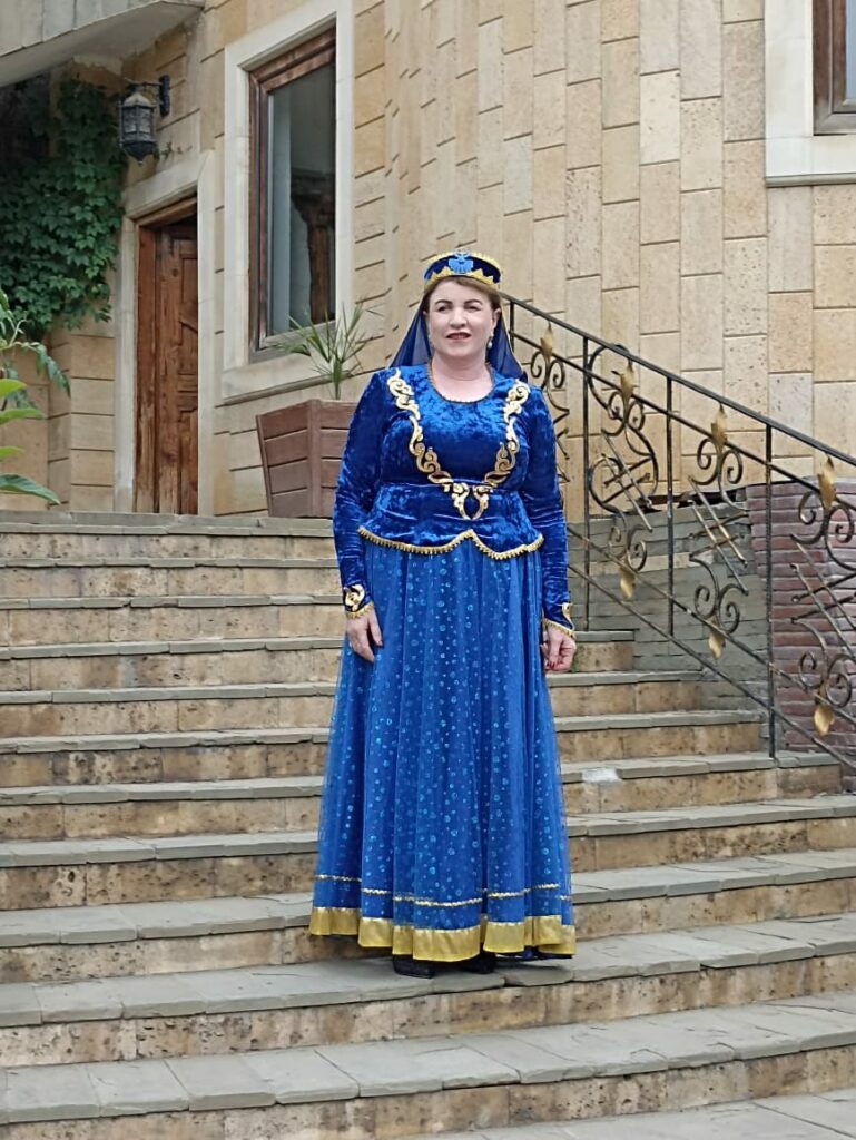 Təbrik edirik