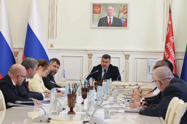 Фёдор Щукин провёл совещание по стабилизации топливного рынка Дагестана