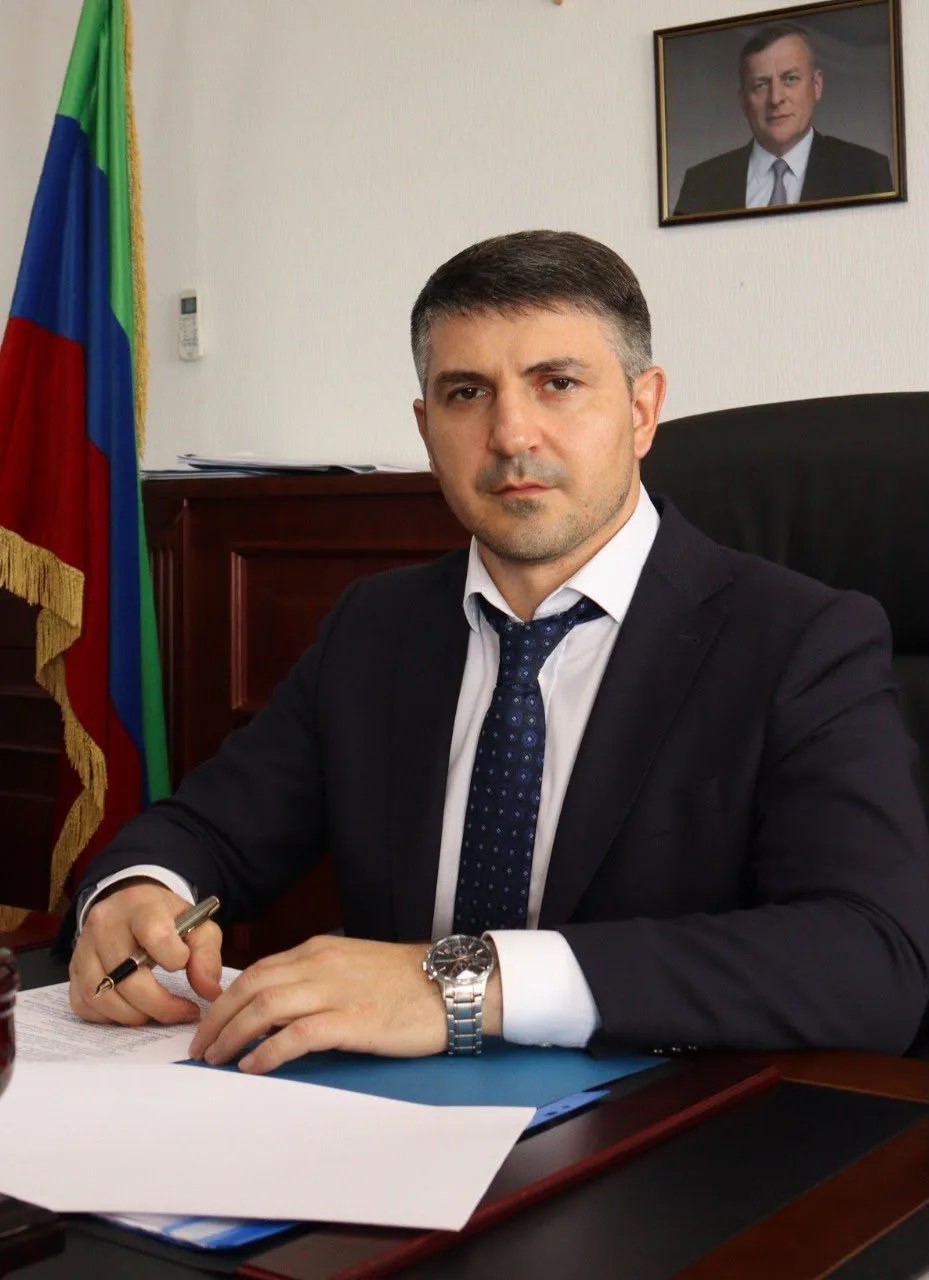 Ризван Мурадов поздравил всех газовиков и нефтяников с профессиональным праздником