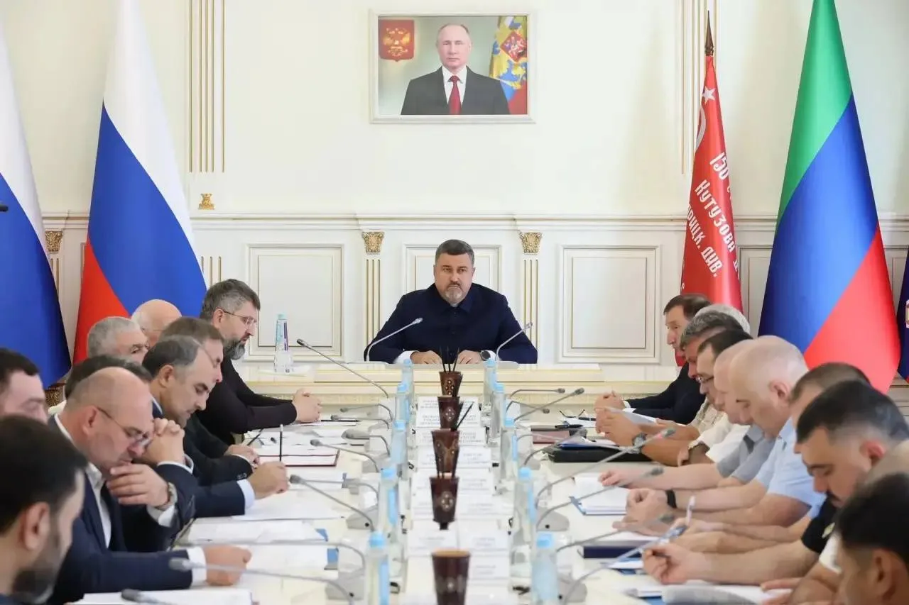 Fedor Şukin Dağıstan Respublikasında narkotik əleyhinə komissiyanın iclasını keçirdi