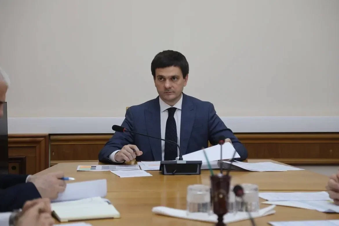 В Махачкале до 1 декабря капитально отремонтируют 8 объектов улично-дорожной сети